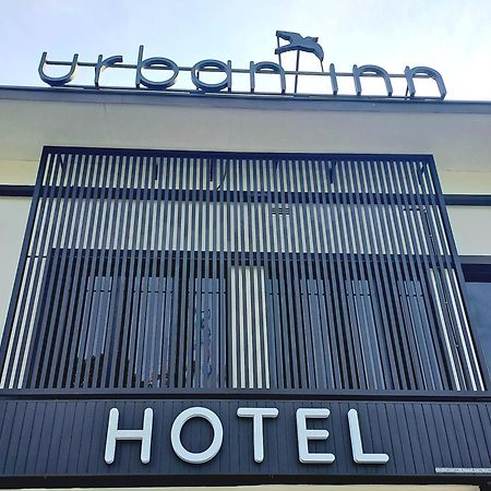 Urban Inn, Salak Tinggi سيبانغ المظهر الخارجي الصورة