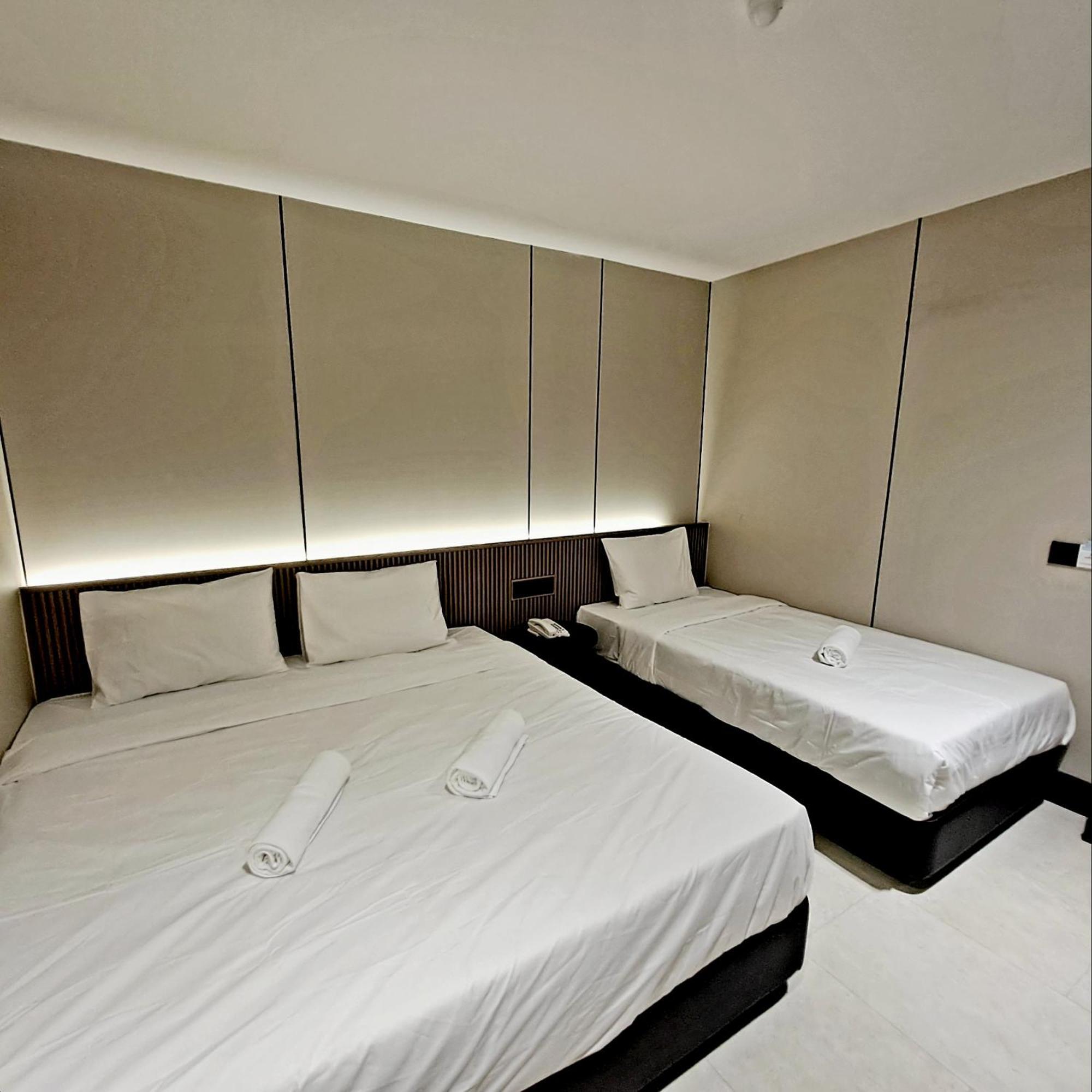 Urban Inn, Salak Tinggi سيبانغ المظهر الخارجي الصورة