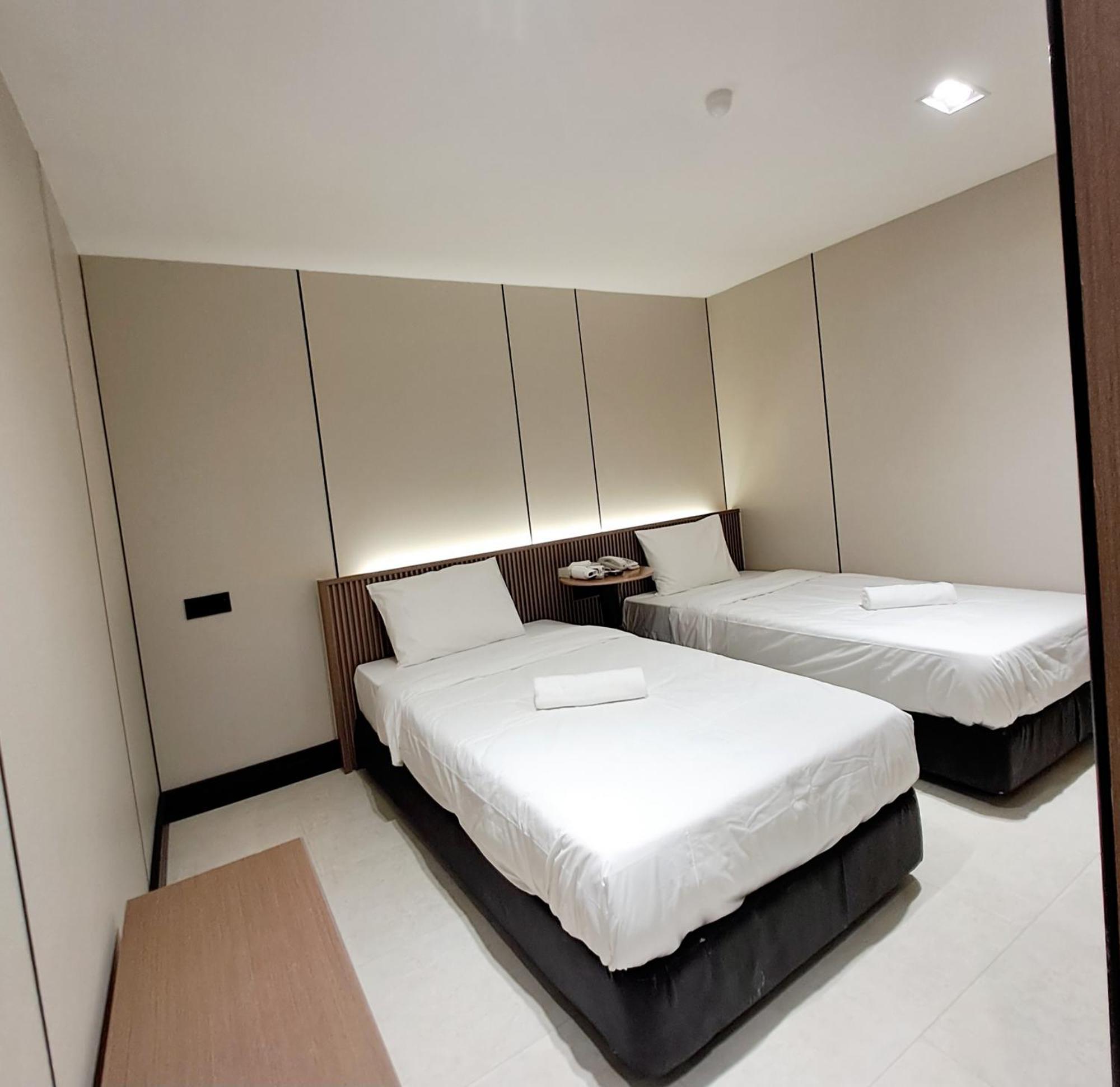 Urban Inn, Salak Tinggi سيبانغ المظهر الخارجي الصورة